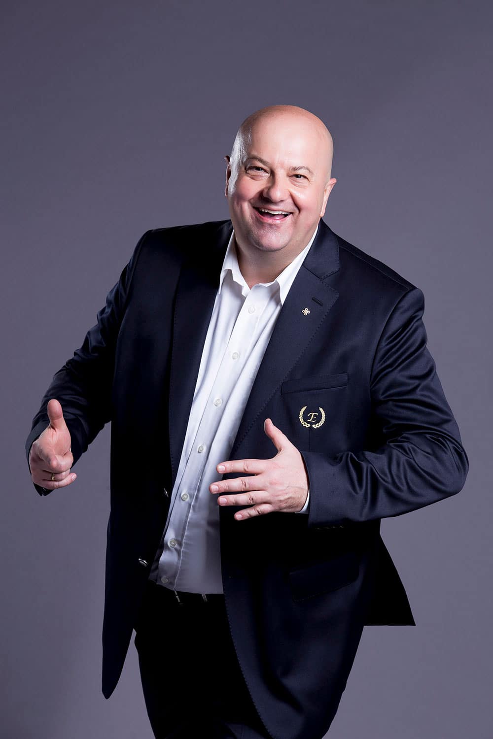 Ảnh Chân Dung Cho Tổng Giám Đốc Daewoo đẹp