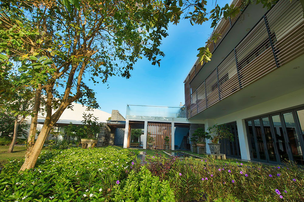 Chụp Ảnh Quảng Cáo Aquaone Tại Hậu Giang