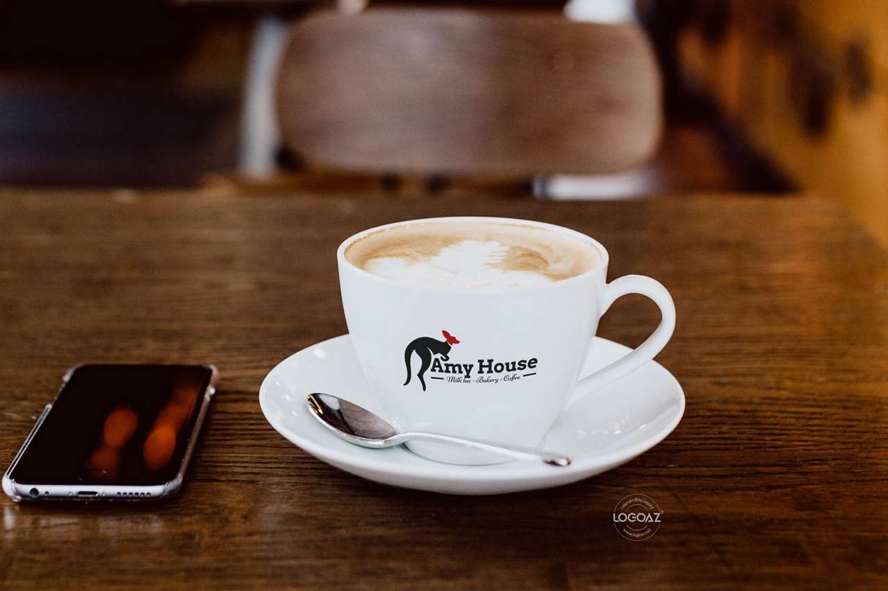 Thiết Kế Logo Thương Hiệu AMY HOUSE Tại LOGOAZ